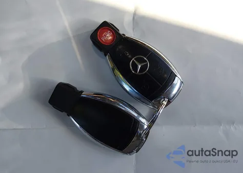 2007 Mercedes-Benz Gl 450 4Matic z USA, uszkodzony, nr VIN 4JGBF71E47A156200